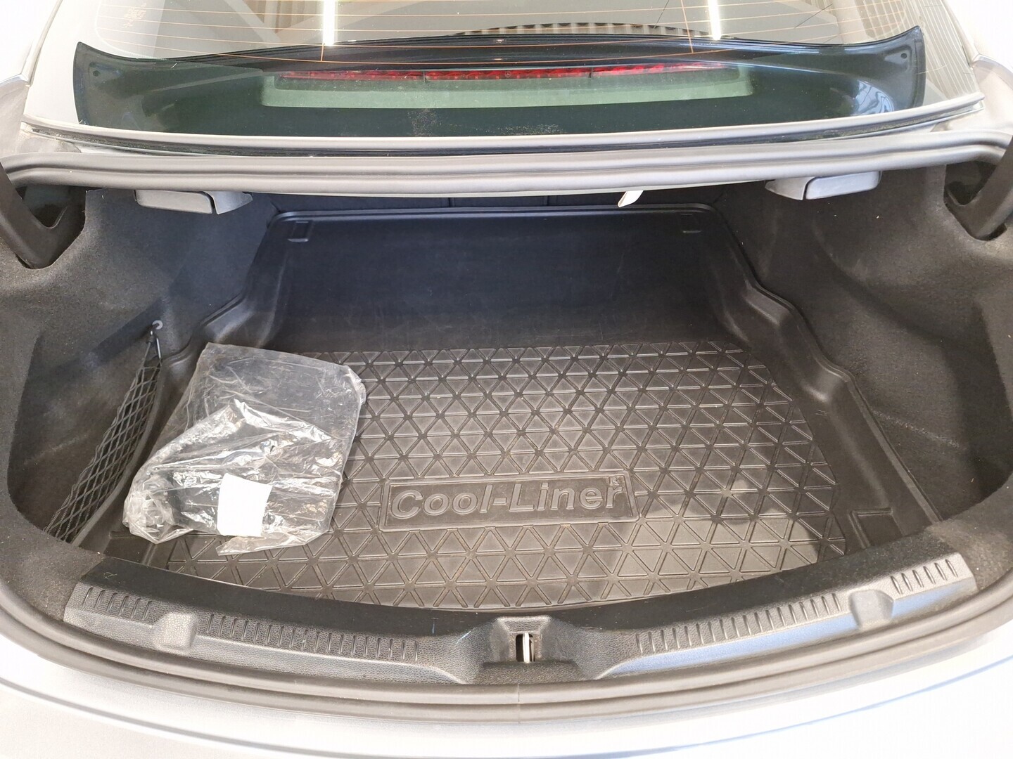 MERCEDES-BENZ E 2019