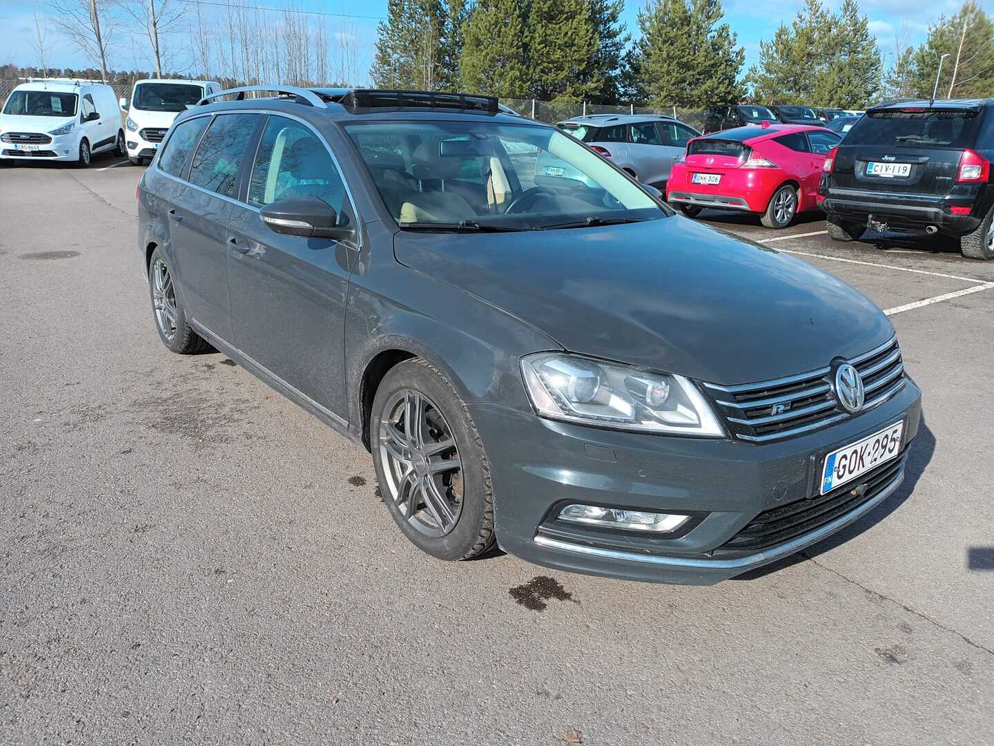 VOLKSWAGEN Passat Variant 2013