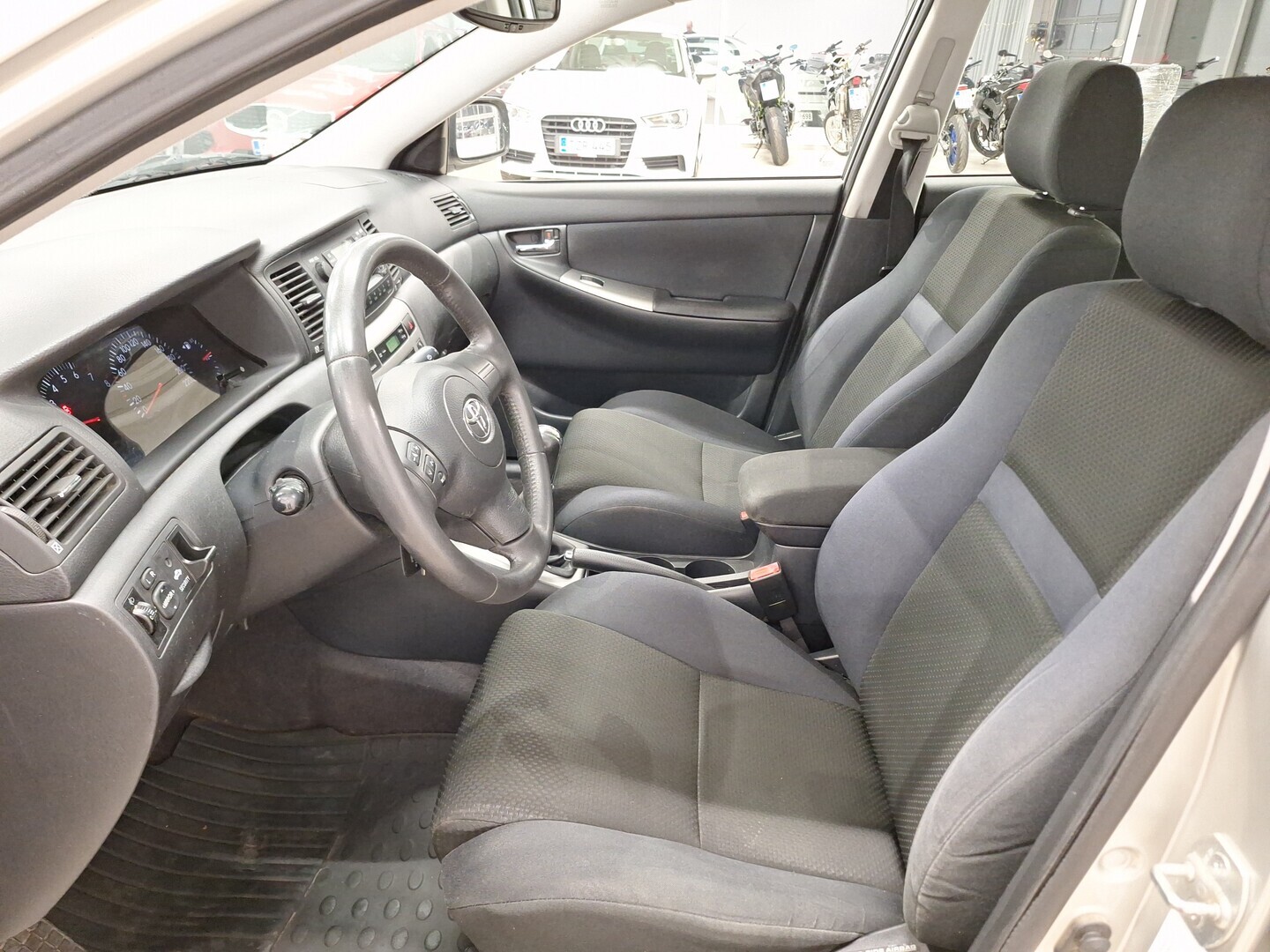 TOYOTA Corolla 2006
