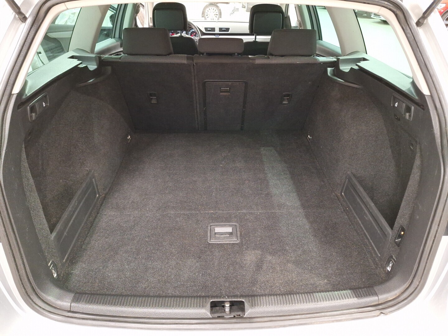 VOLKSWAGEN Passat 2014