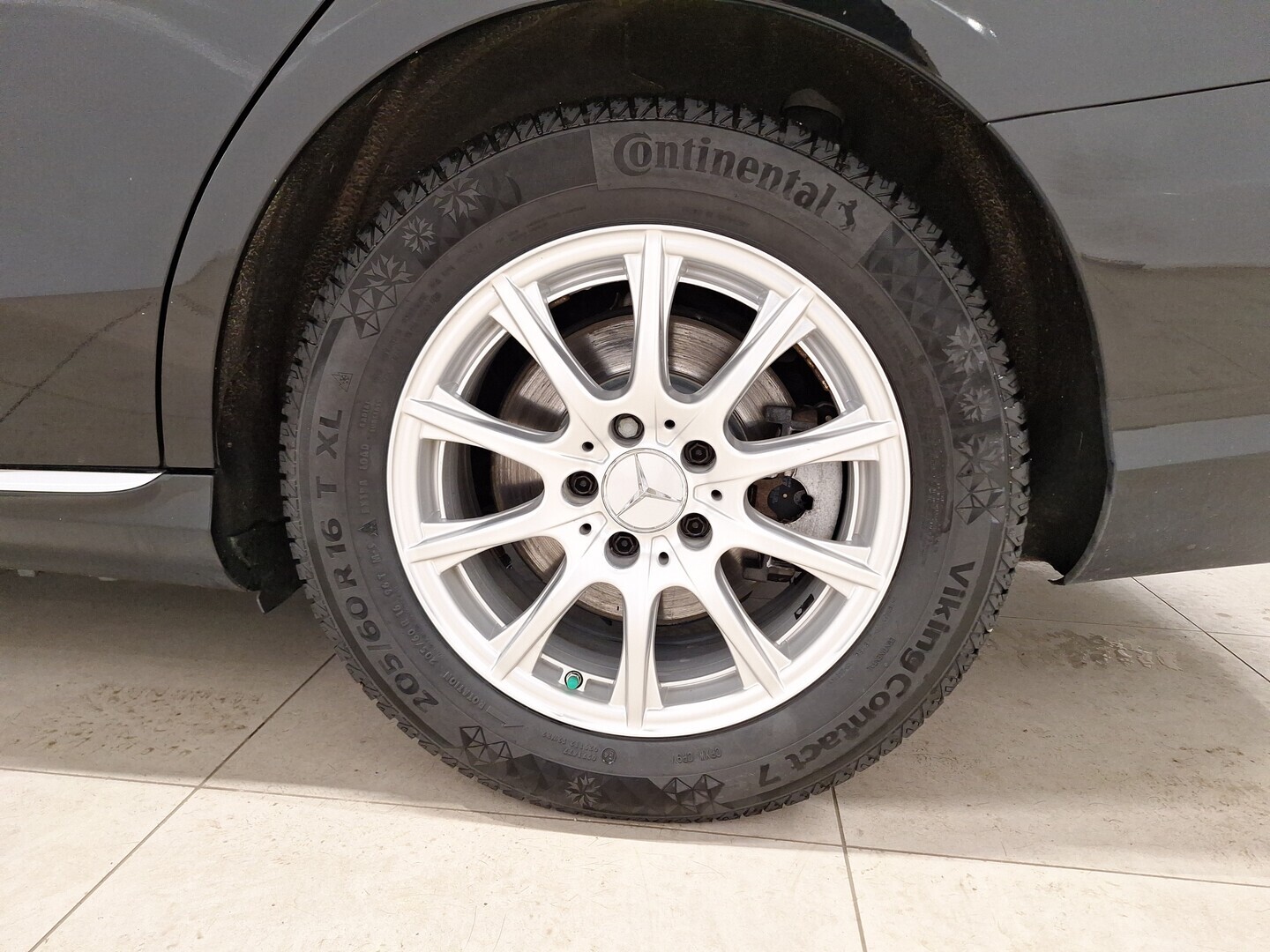 MERCEDES-BENZ C 2016