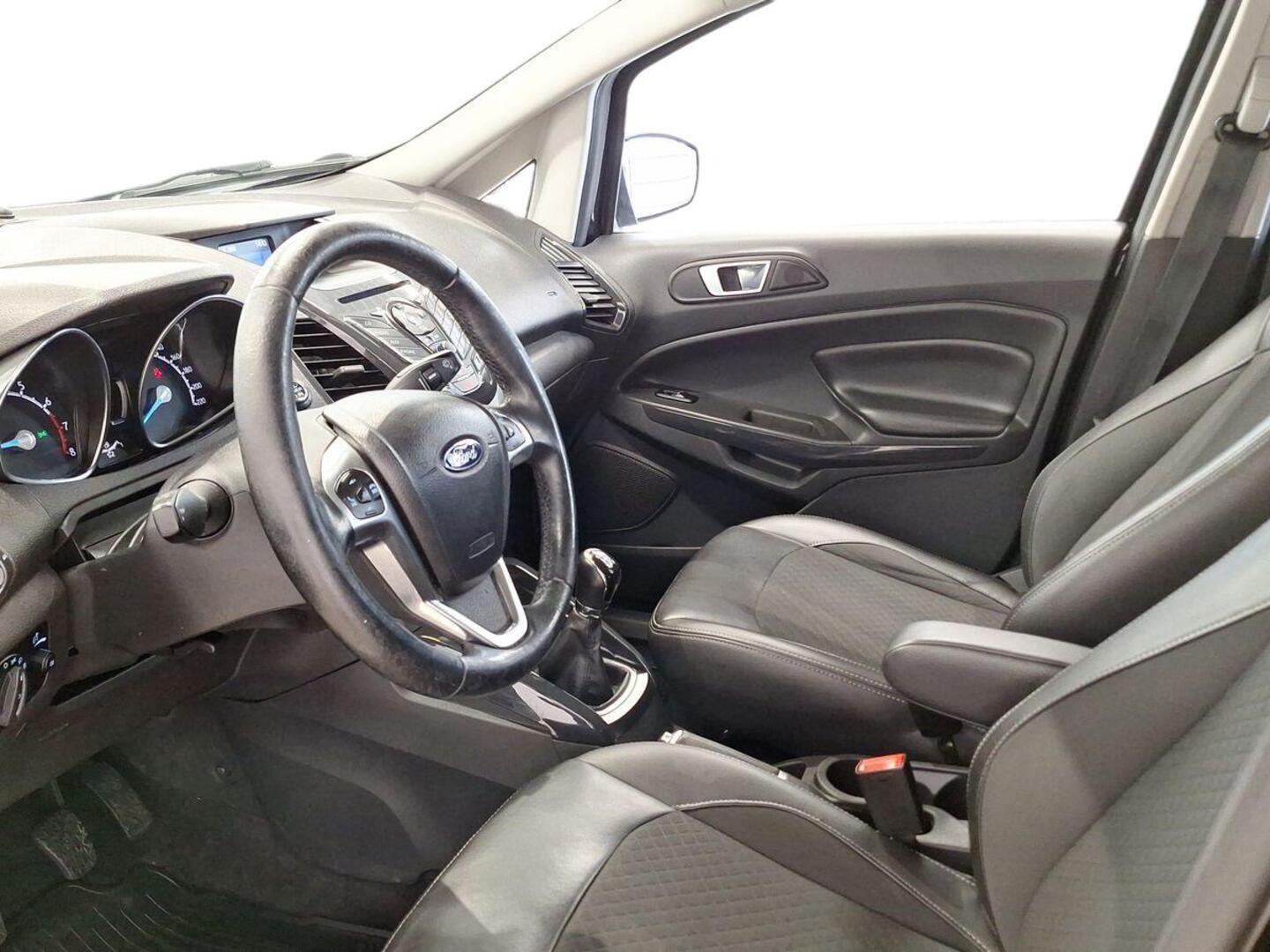 FORD Ecosport 2017