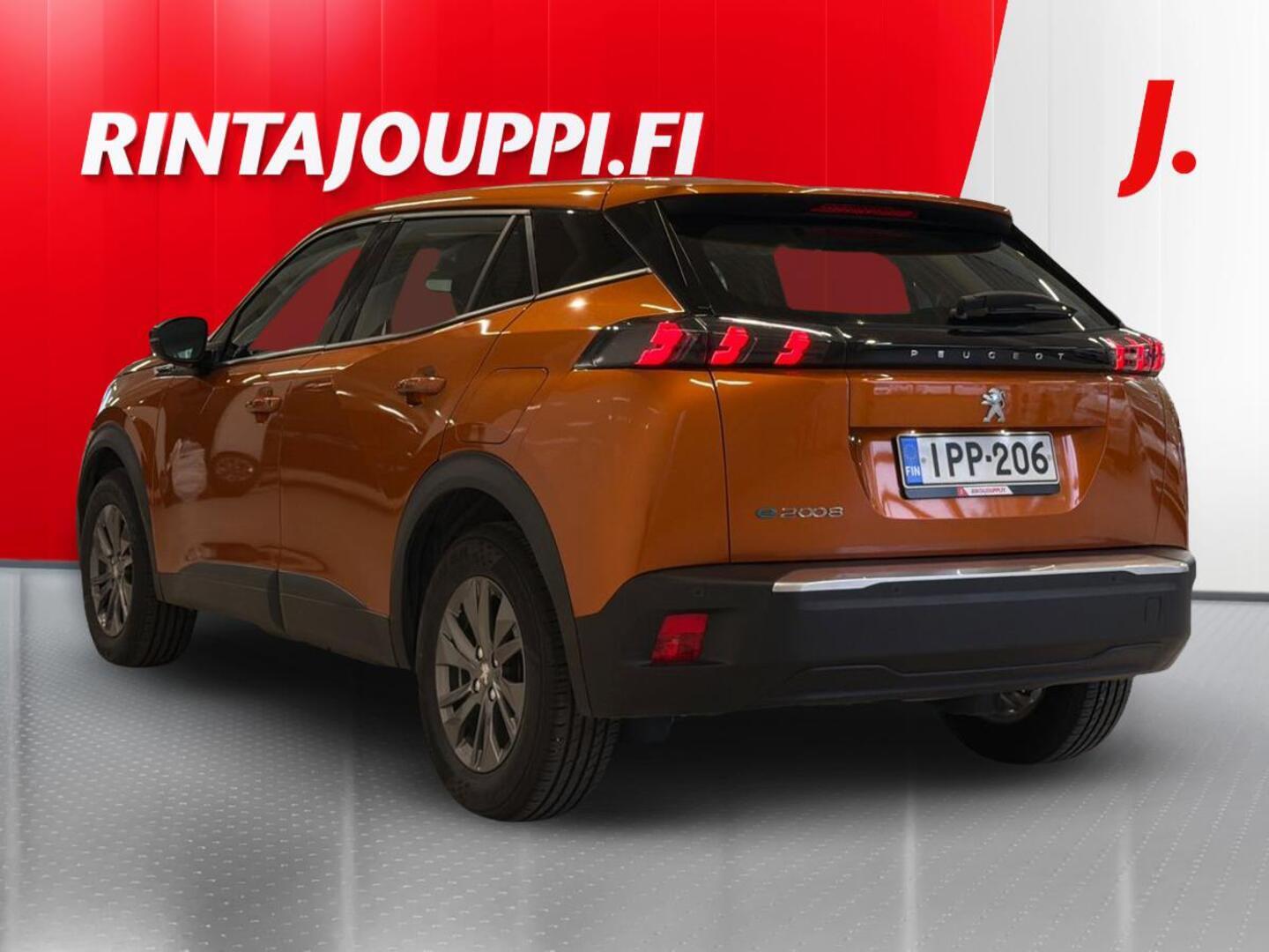 PEUGEOT e-2008 2022