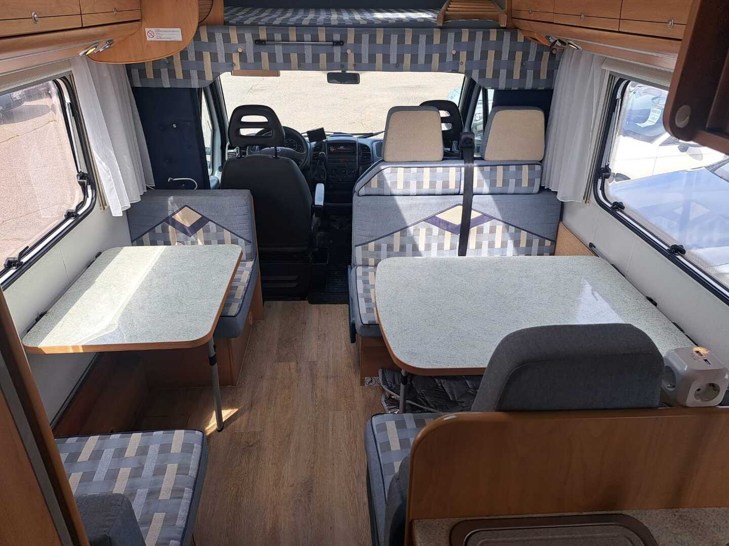 BÜRSTNER A 645 ACTIVE 2003