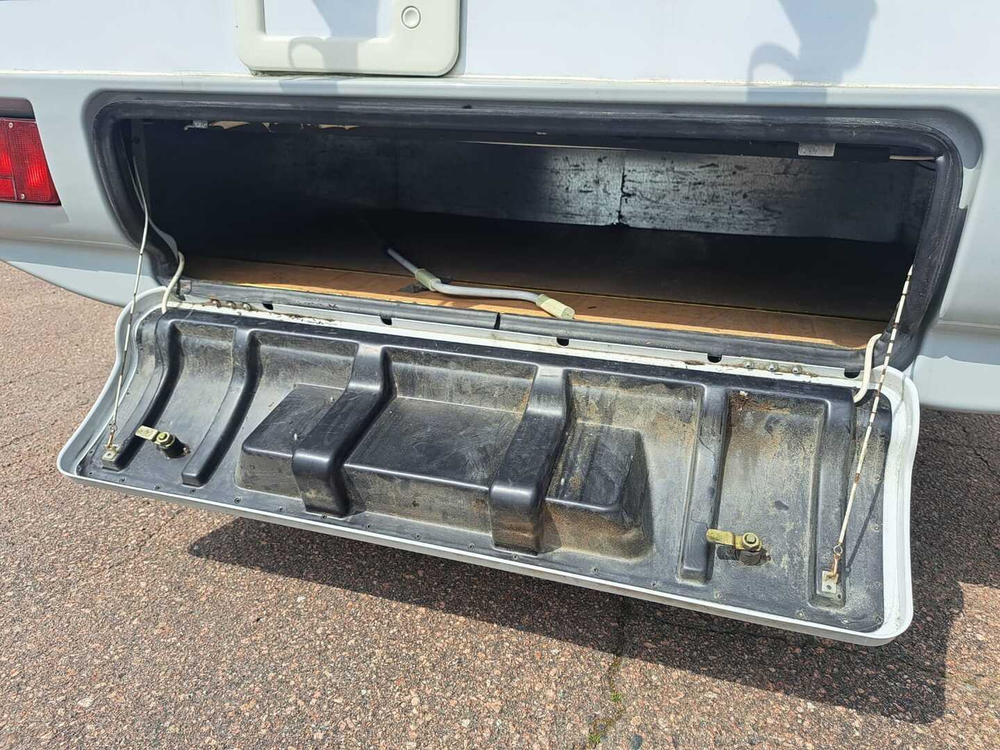 BÜRSTNER A 645 ACTIVE 2003