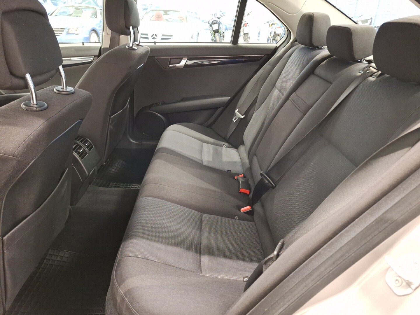 MERCEDES-BENZ C 2008