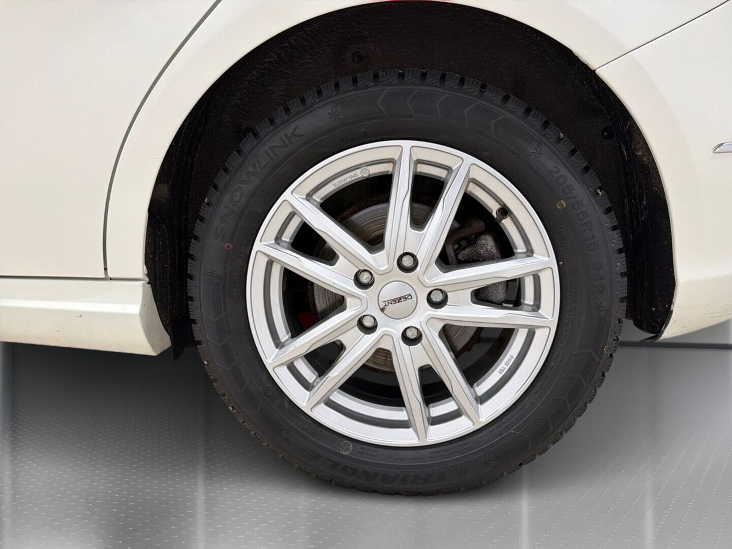 MERCEDES-BENZ B 2013