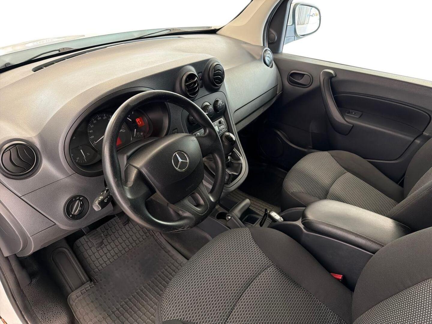 MERCEDES-BENZ Citan 2014