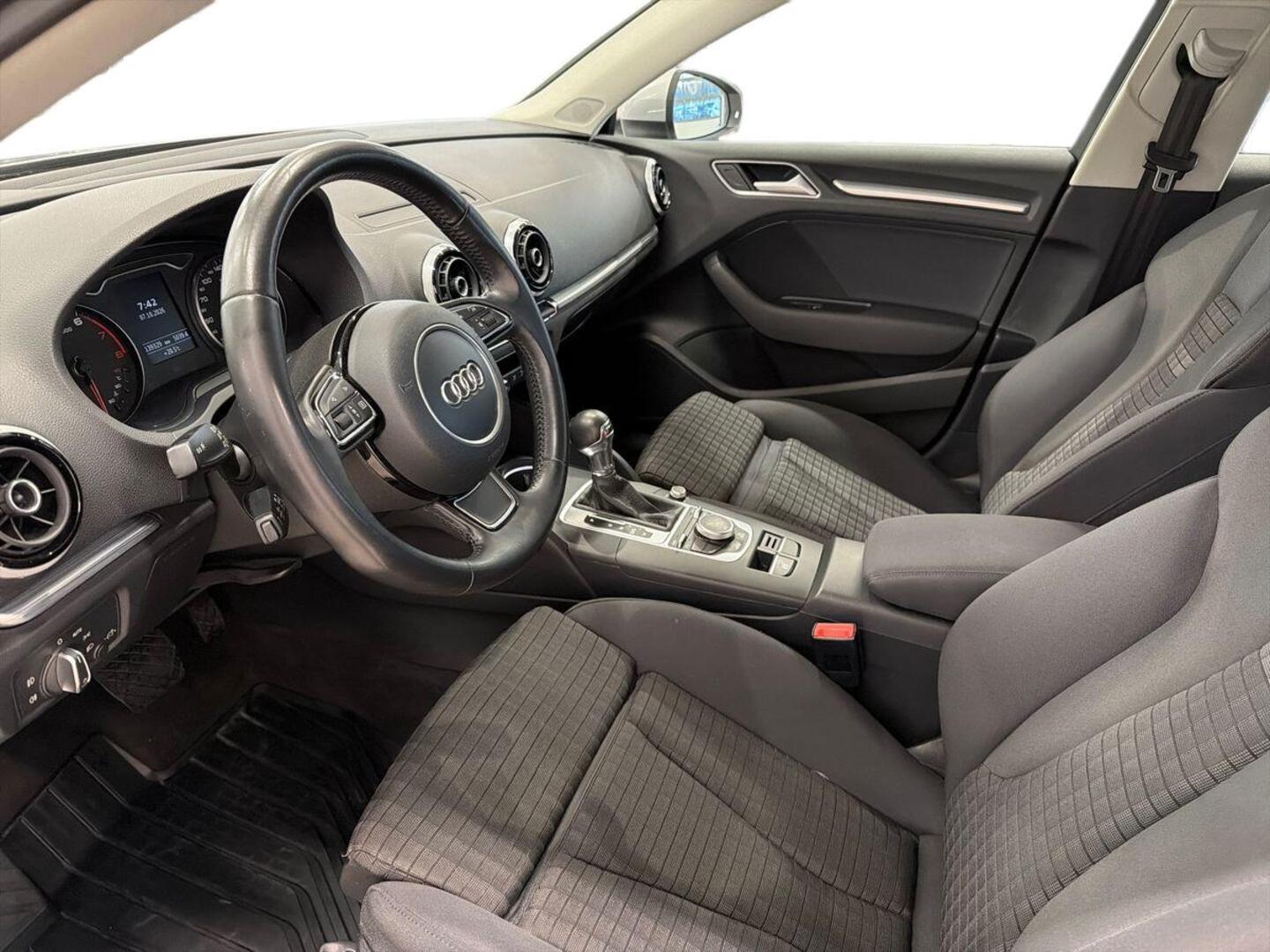 AUDI A3 2014