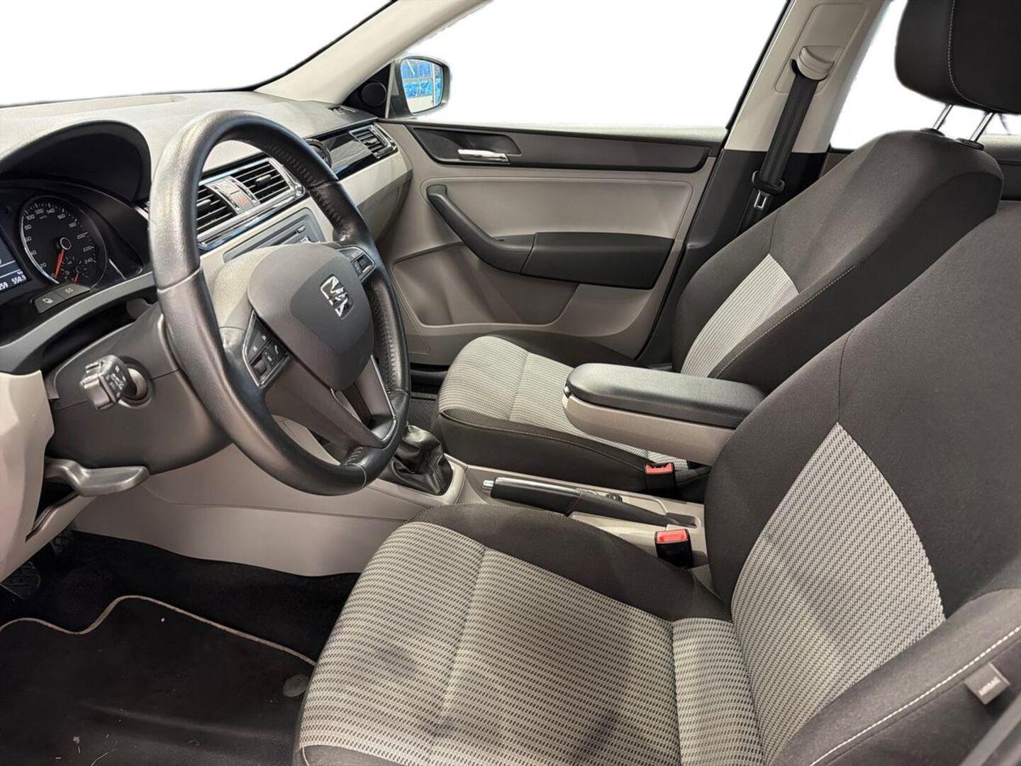 SEAT Toledo 7