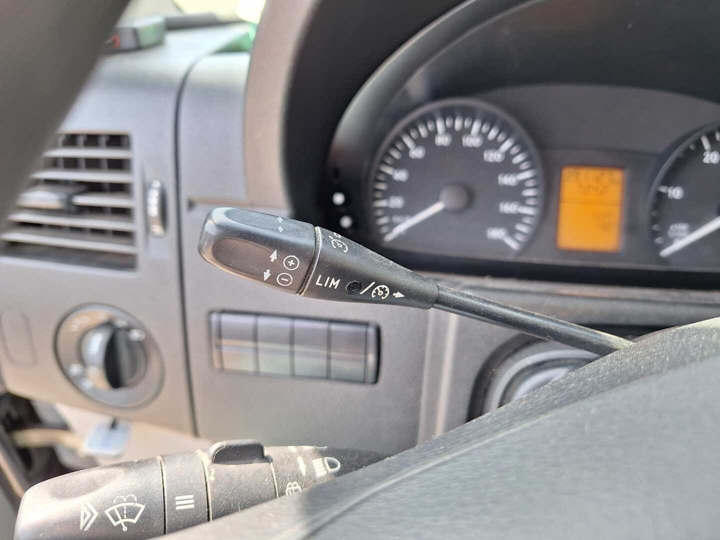 MERCEDES-BENZ Sprinter 2012