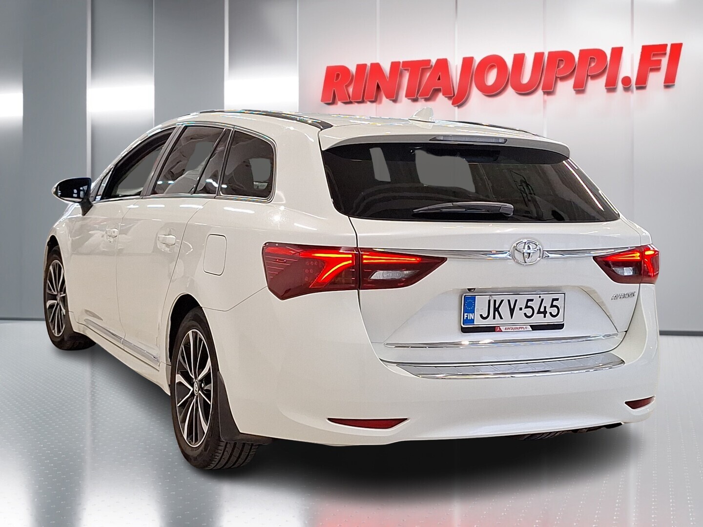 TOYOTA Avensis 2018