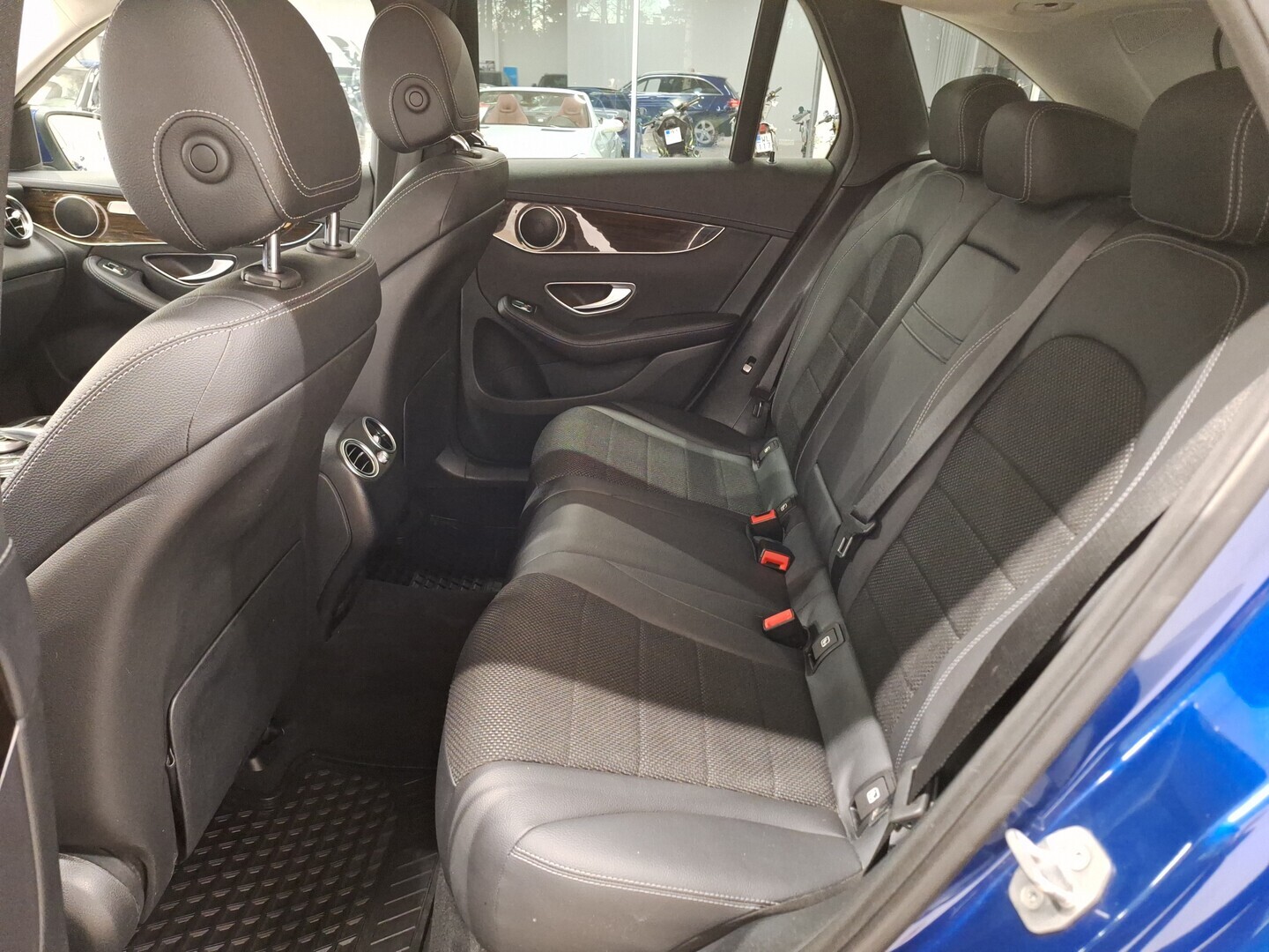 MERCEDES-BENZ GLC 2017