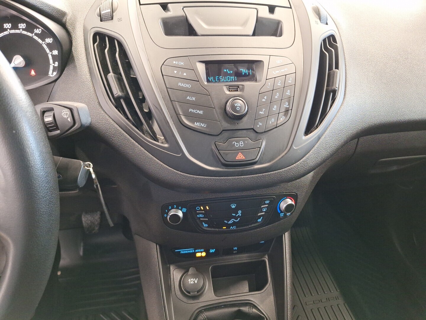 FORD Transit Courier 2021