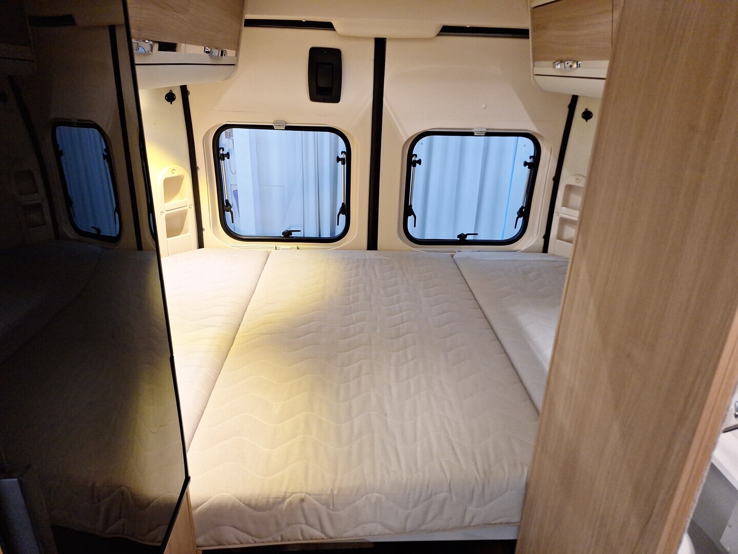 ADRIA Twin 600 SP 2016