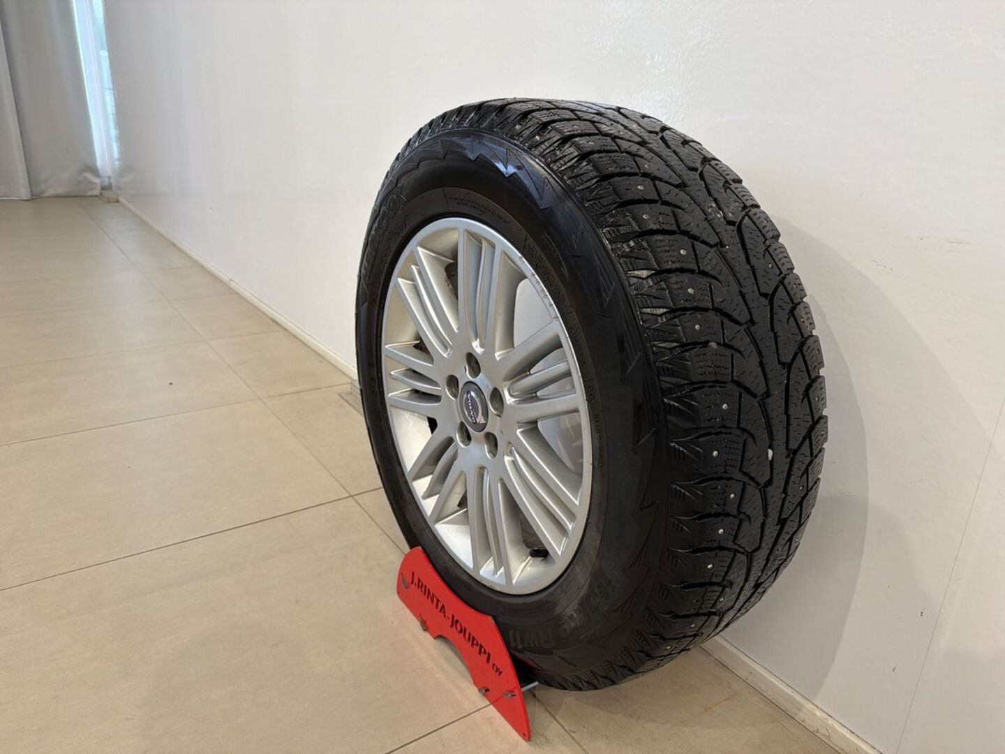 VOLVO XC60 2011