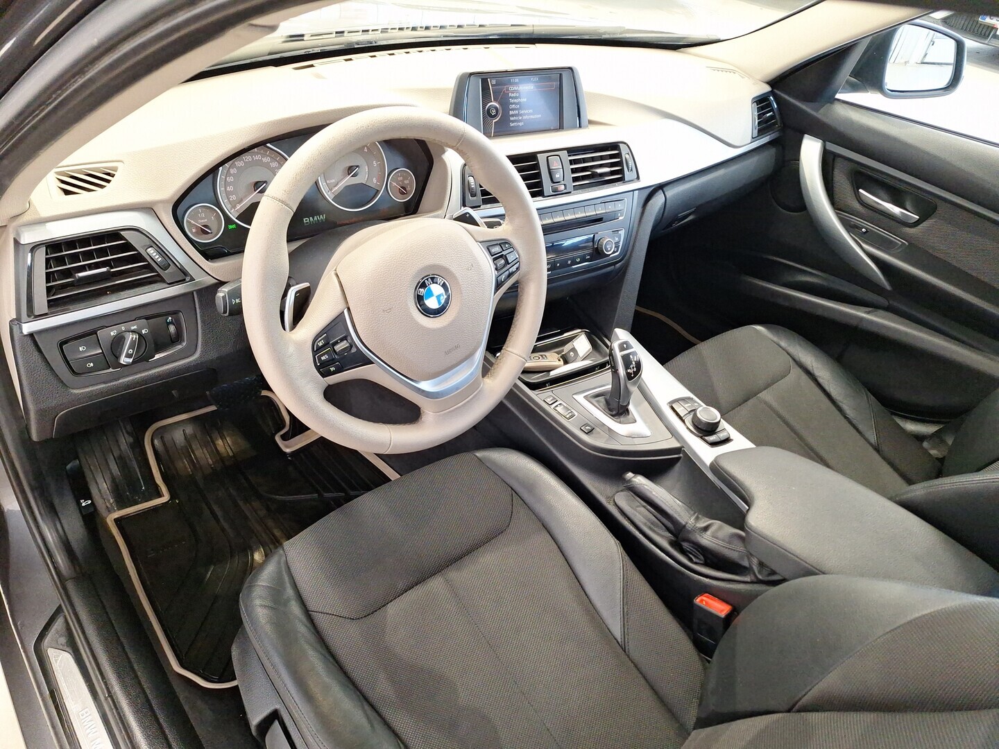 BMW 320 2013