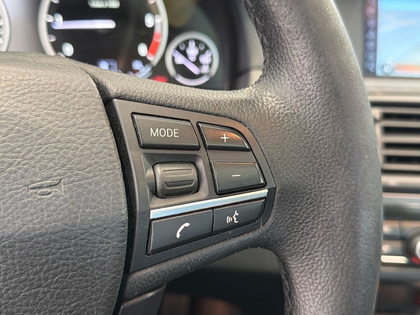 BMW 520 2012