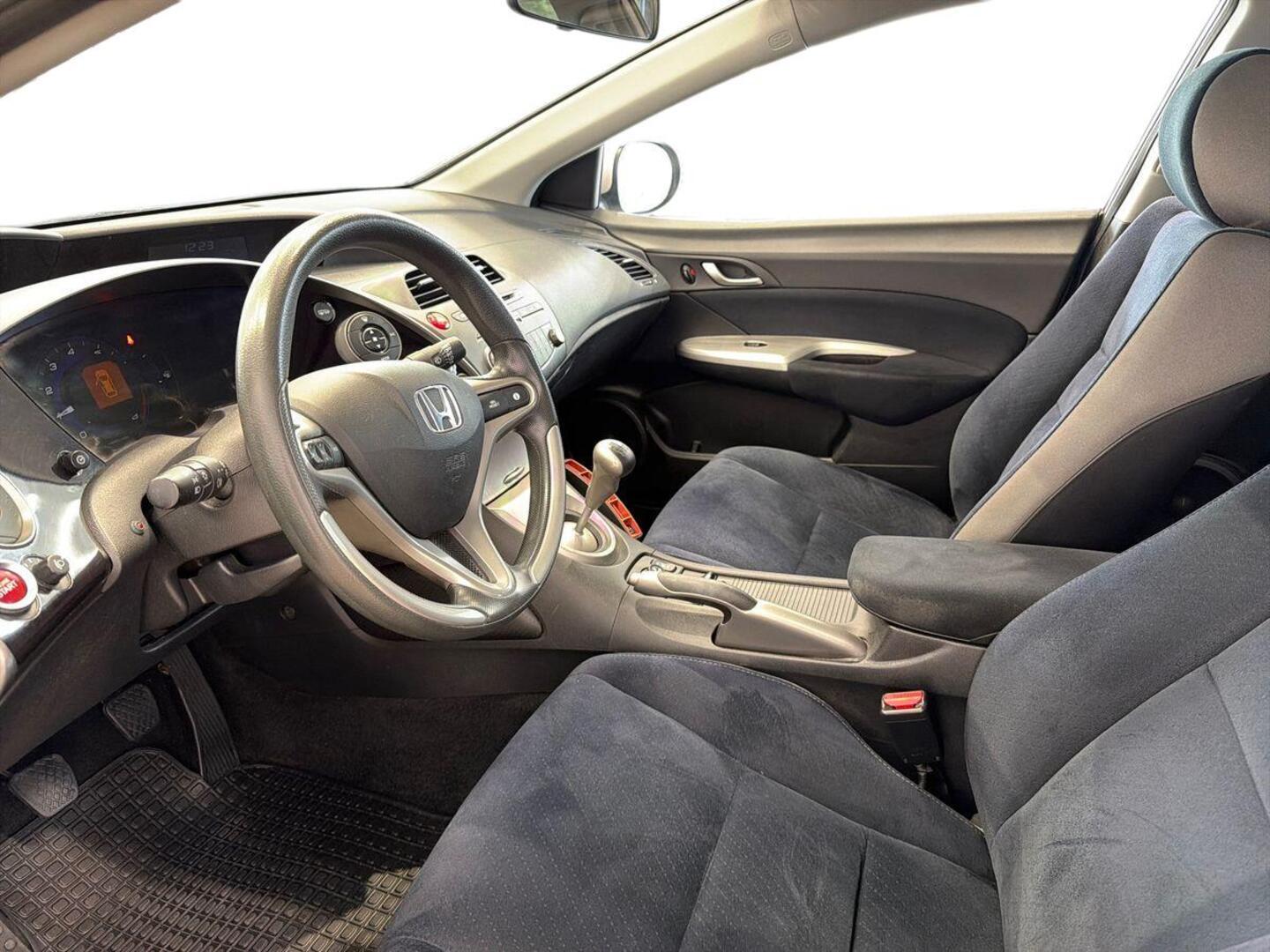 HONDA Civic 2008