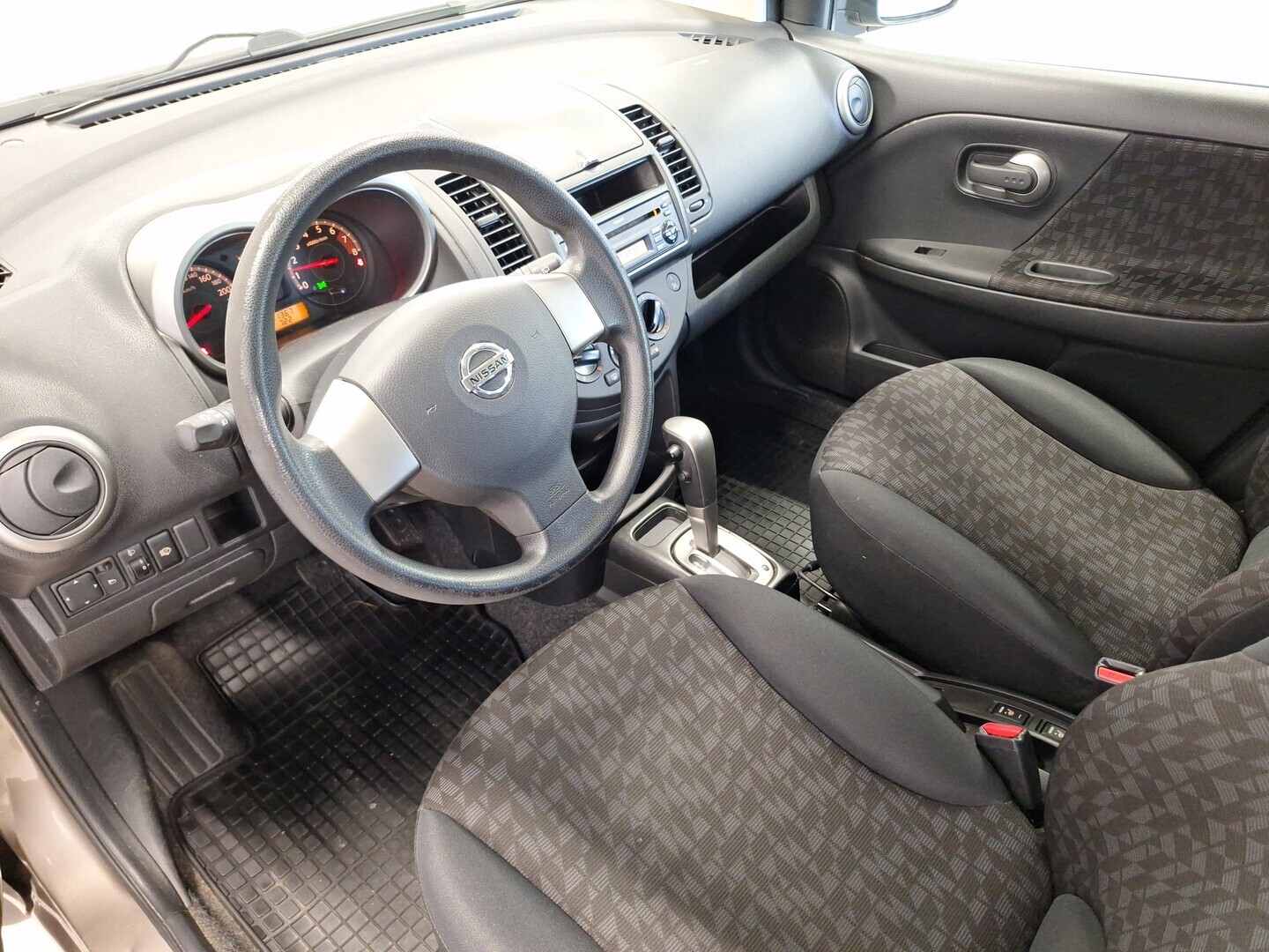 NISSAN Note 2006