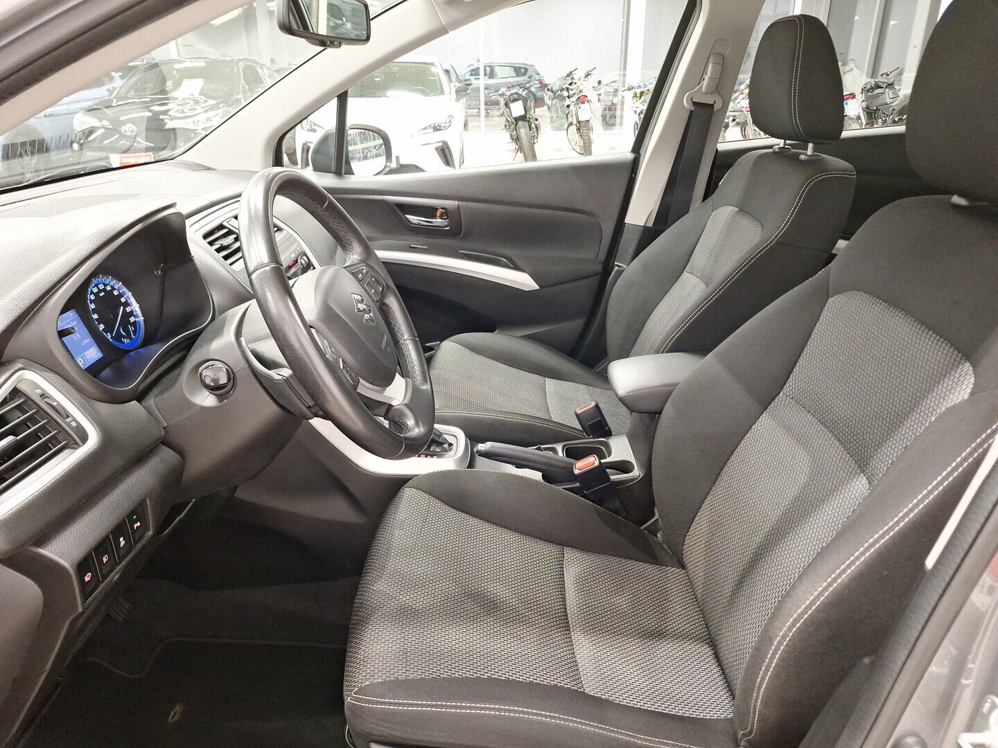 SUZUKI SX4 S-Cross 2013