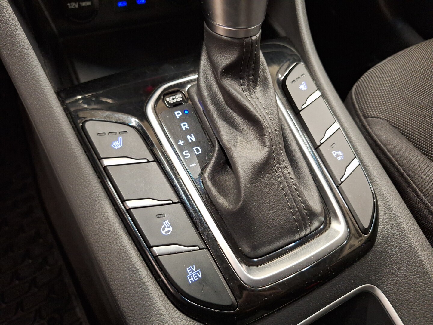 HYUNDAI IONIQ plug-in 2018