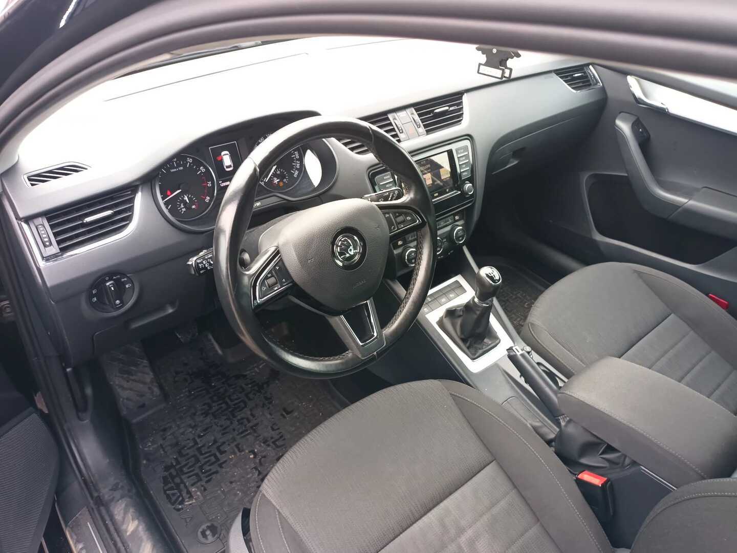 SKODA Octavia 2016