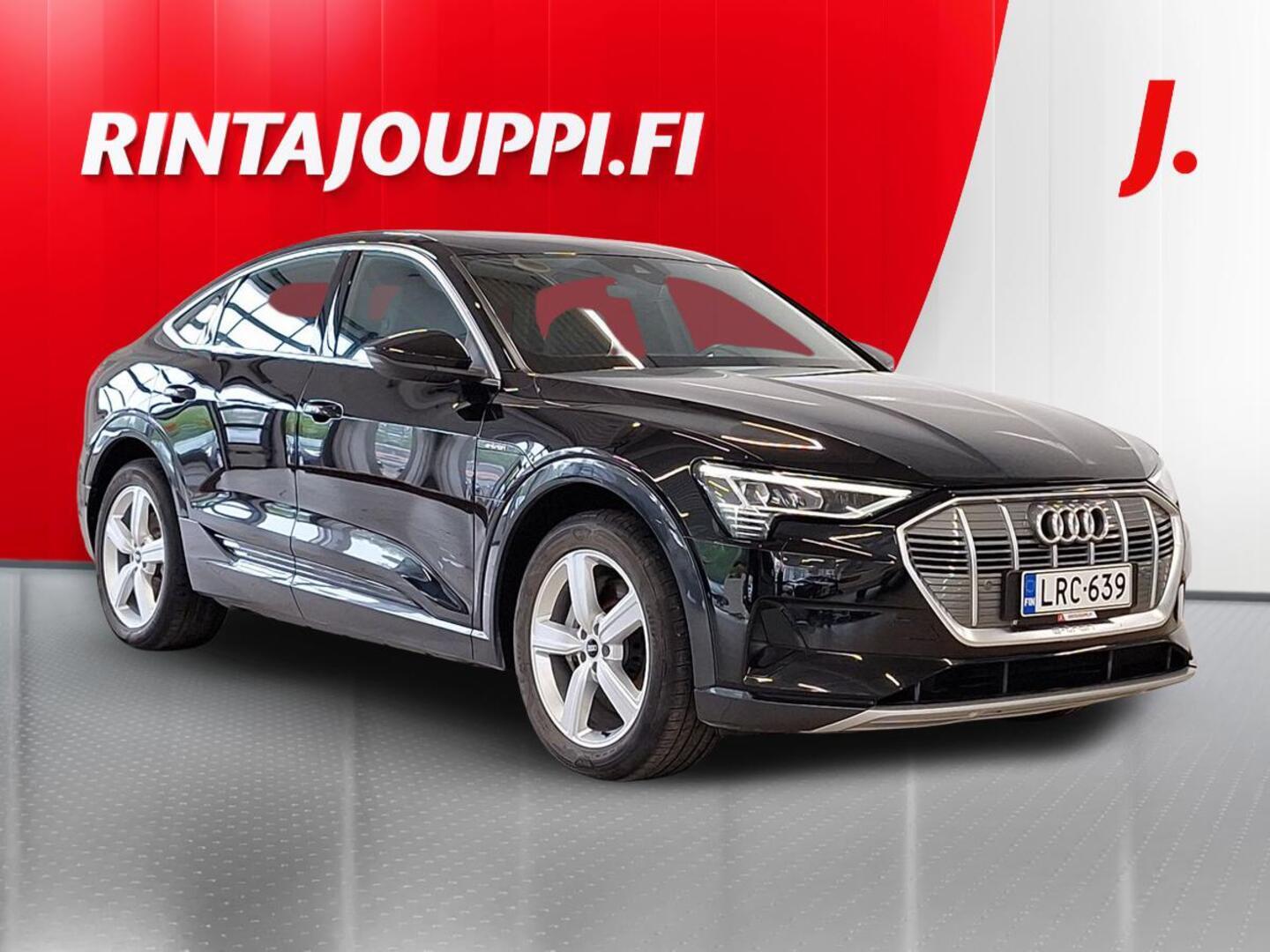 AUDI e-tron 2022