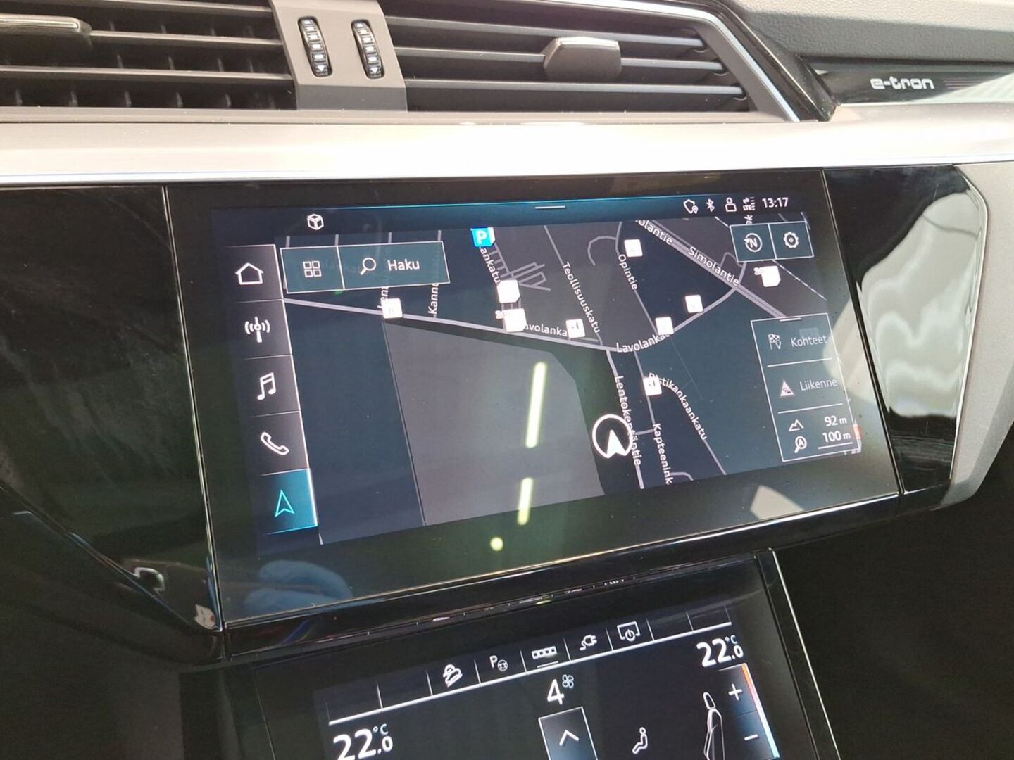 AUDI e-tron 2022