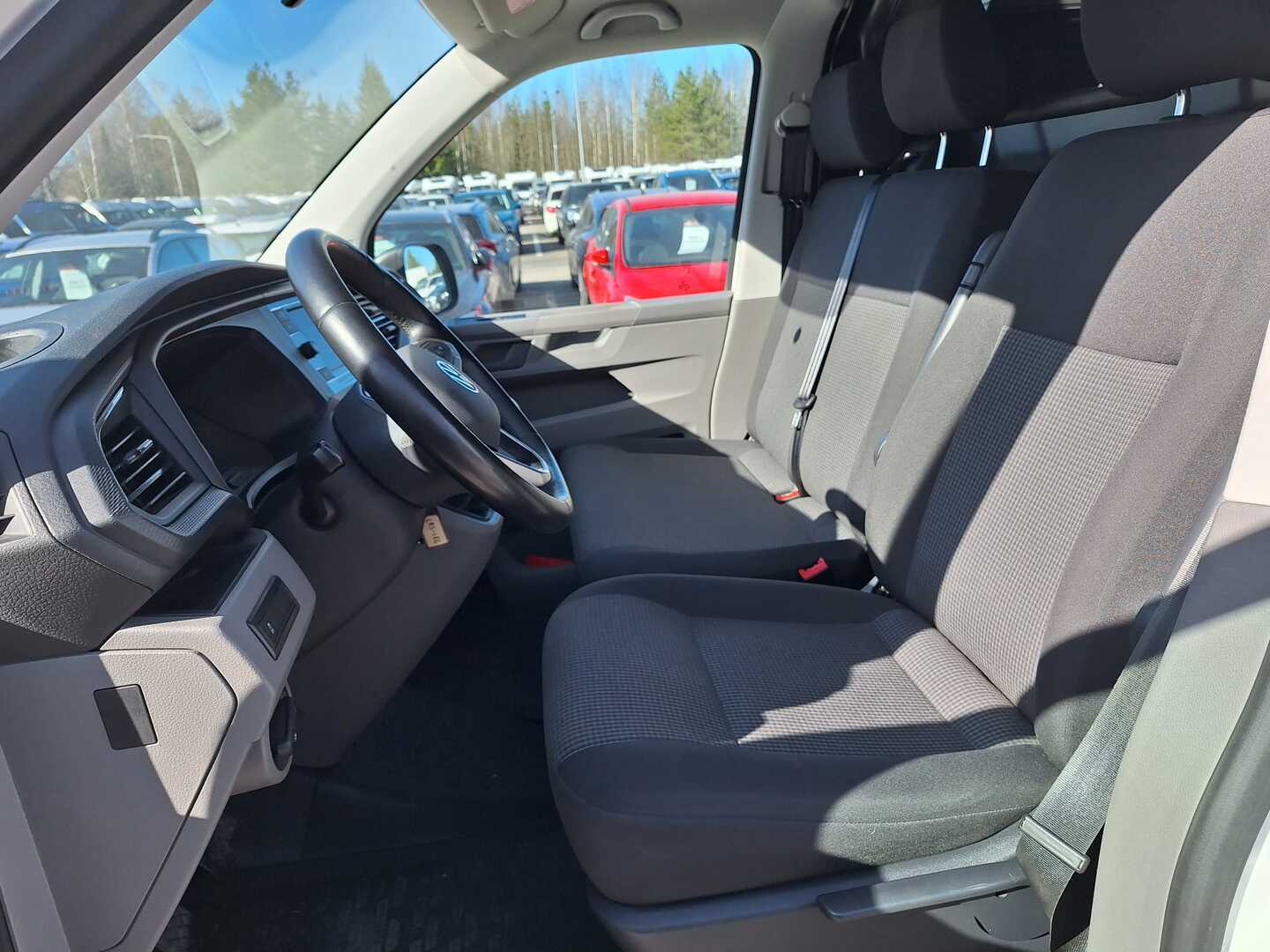 VOLKSWAGEN Transporter 2022