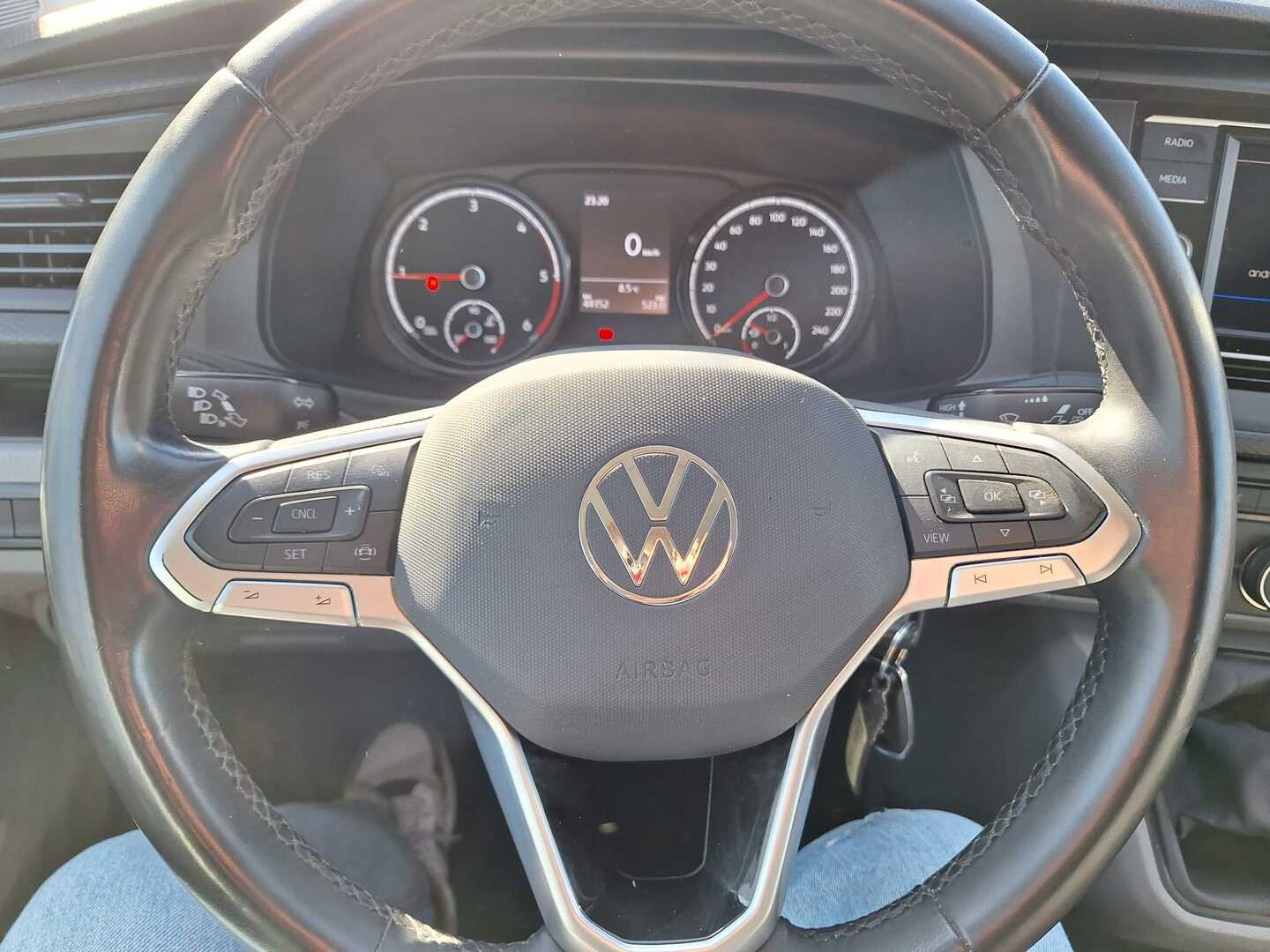 VOLKSWAGEN Transporter 2022