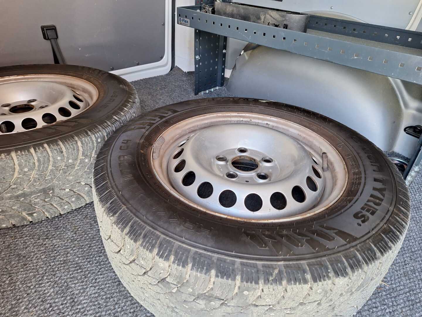 VOLKSWAGEN Transporter 2022