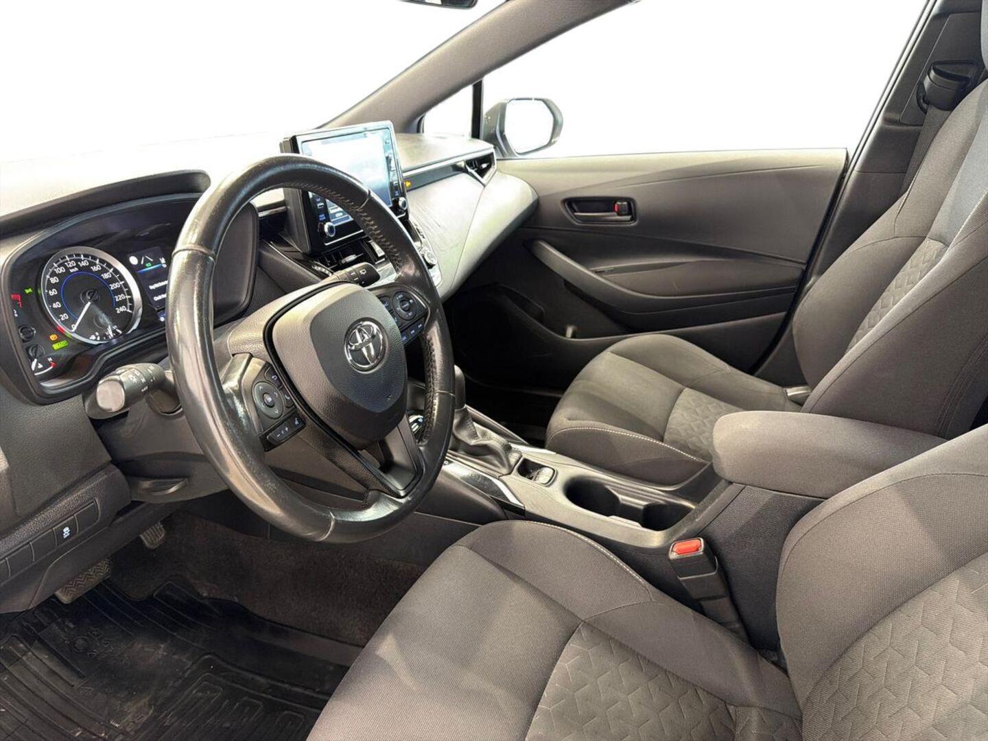 TOYOTA Corolla 7
