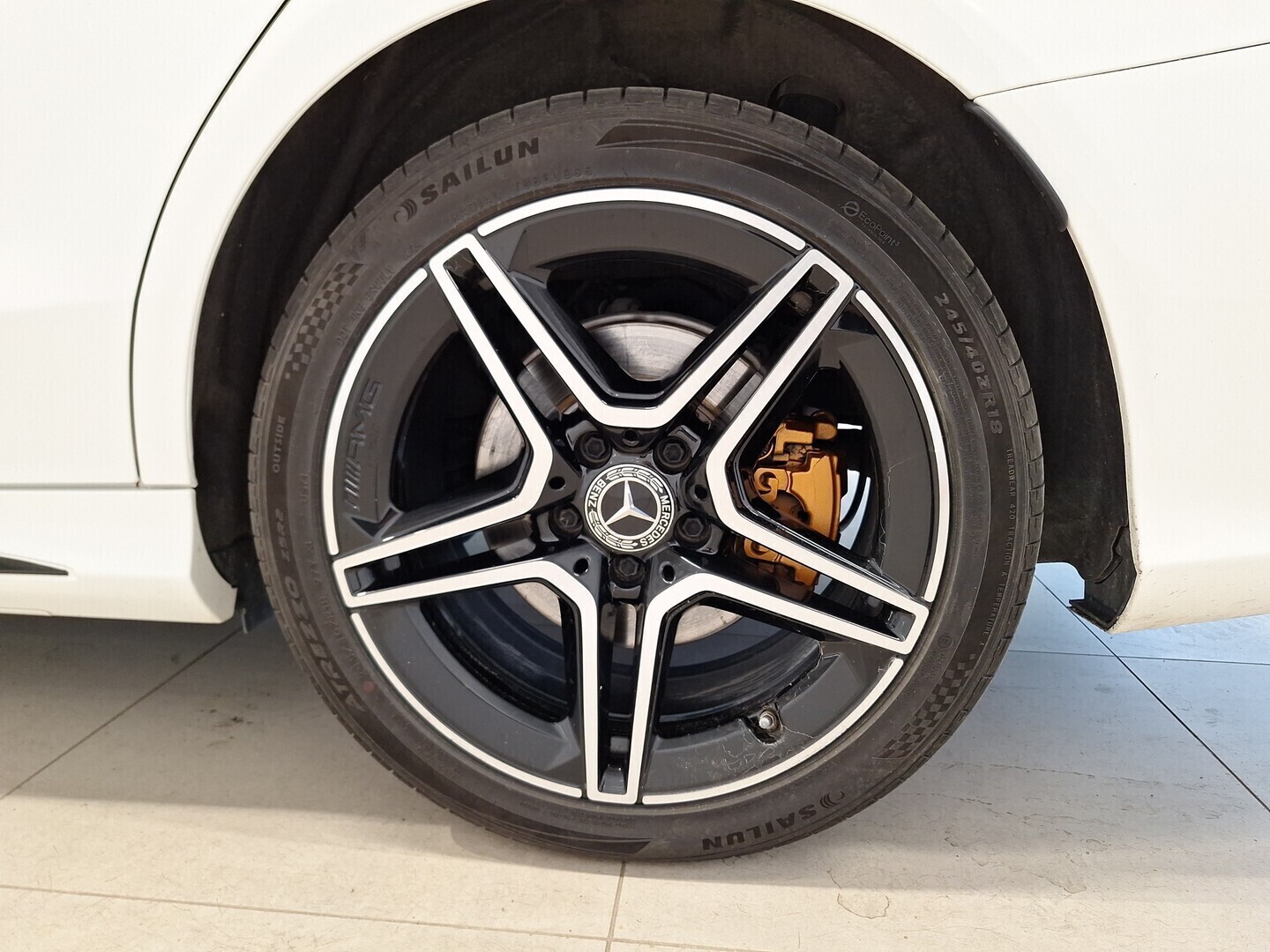 MERCEDES-BENZ C 2020