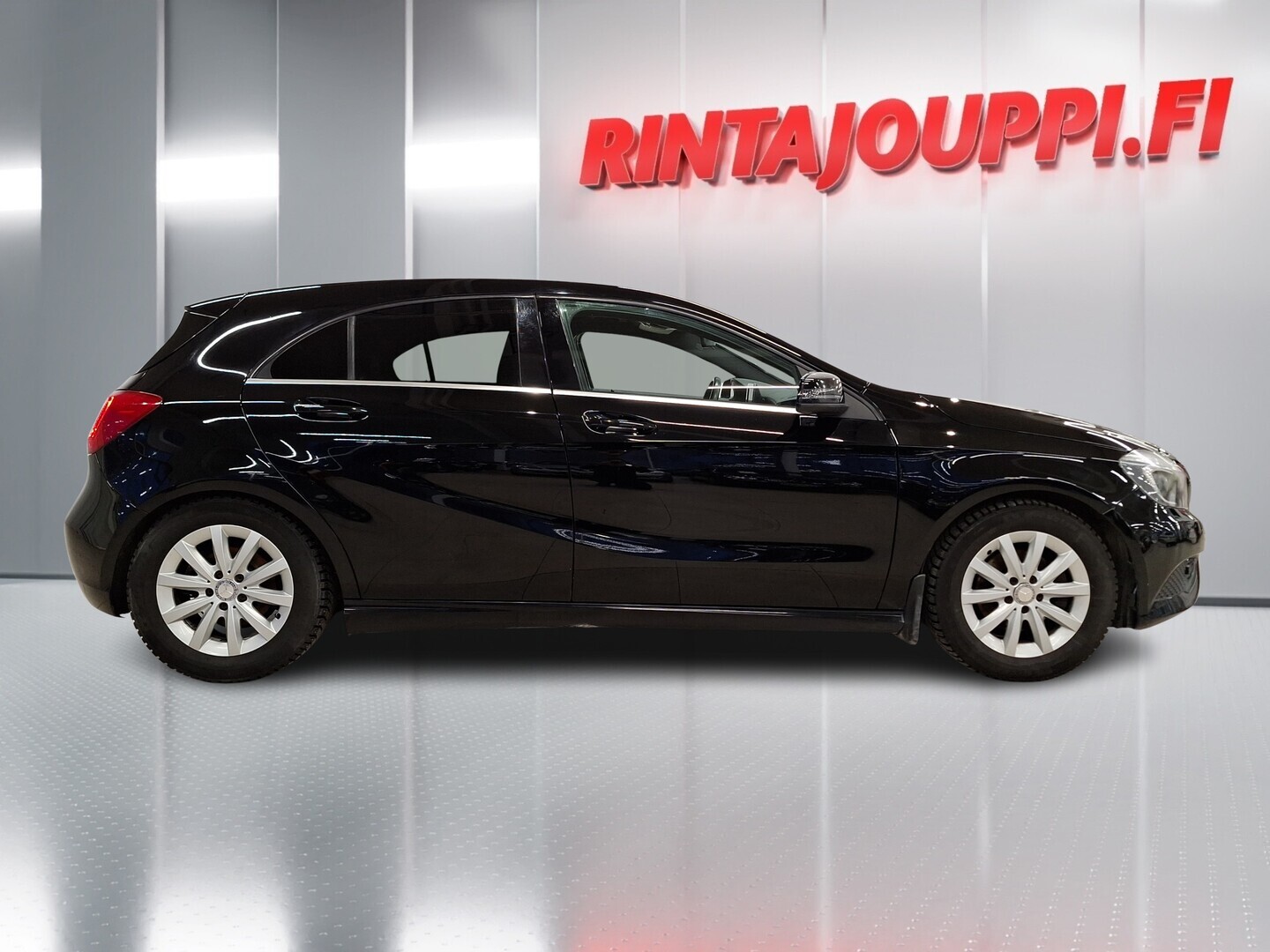 MERCEDES-BENZ A 2013