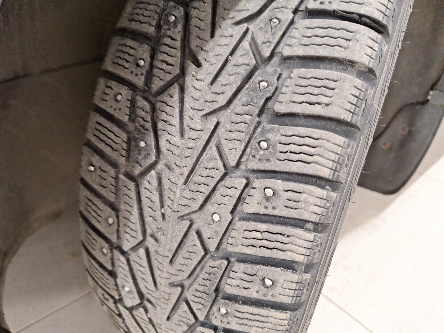 VOLKSWAGEN Passat 2010