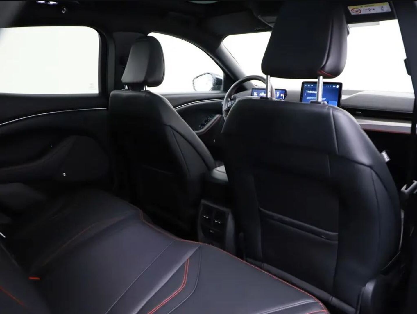 FORD Mustang Mach-E 2021