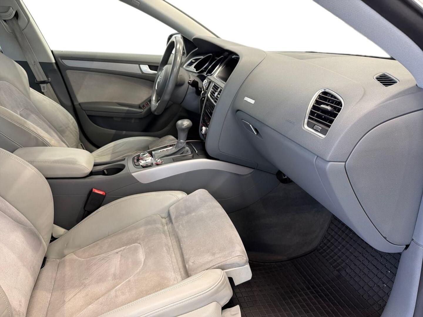 AUDI A5 2012