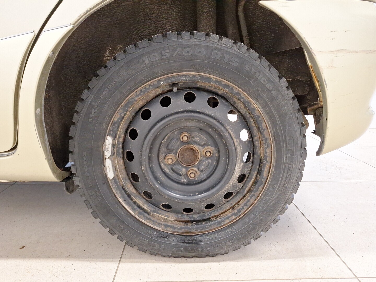 TOYOTA Yaris Verso 2002