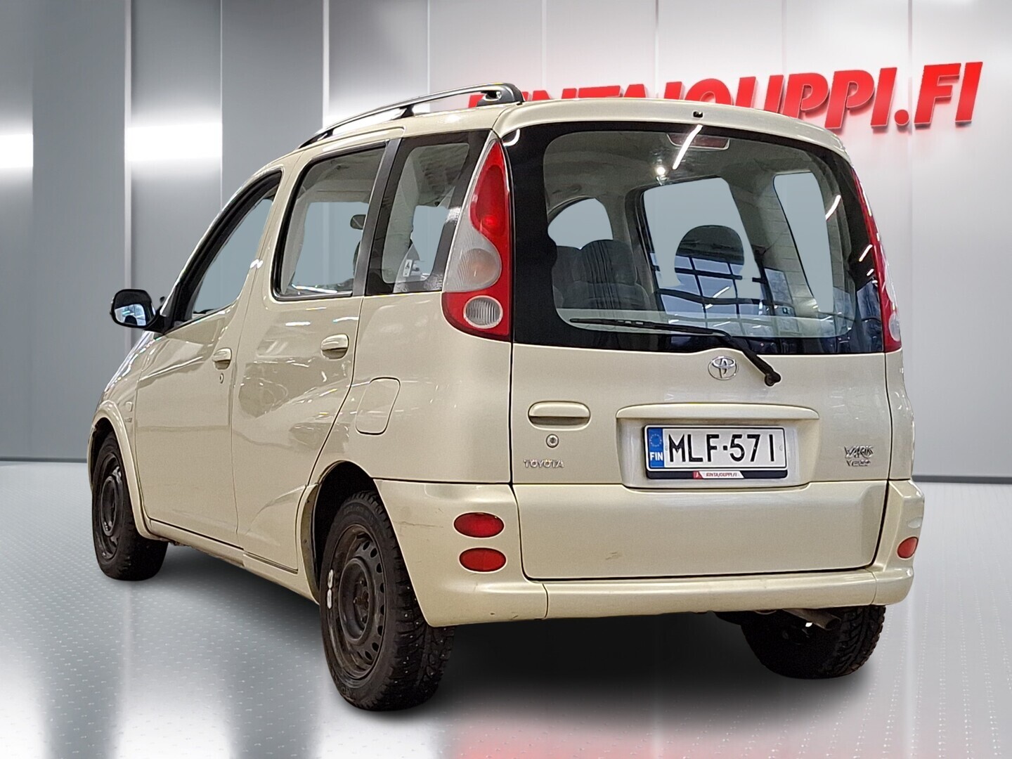 TOYOTA Yaris Verso 2002