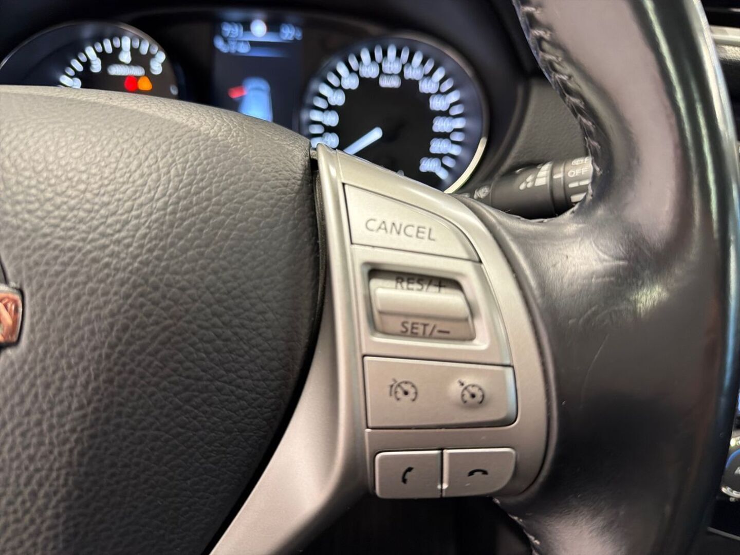 NISSAN Qashqai 2014