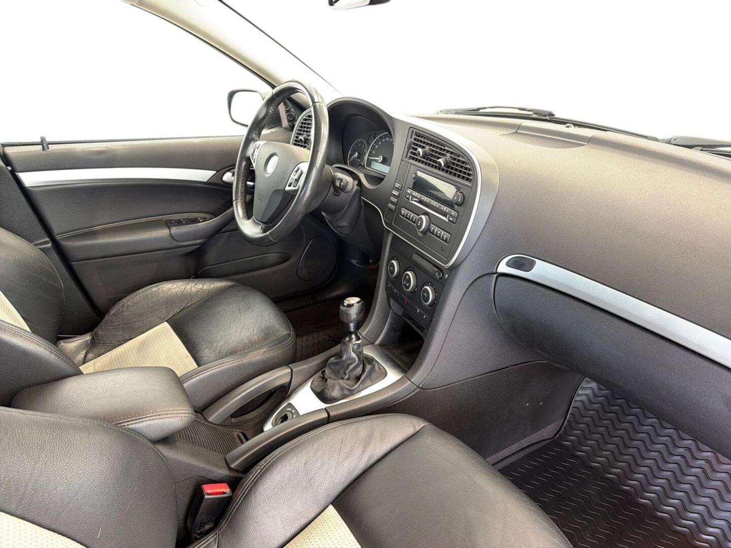 SAAB 9-3 2008