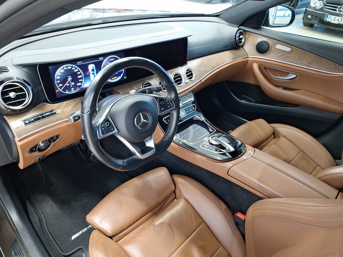 MERCEDES-BENZ E 2017
