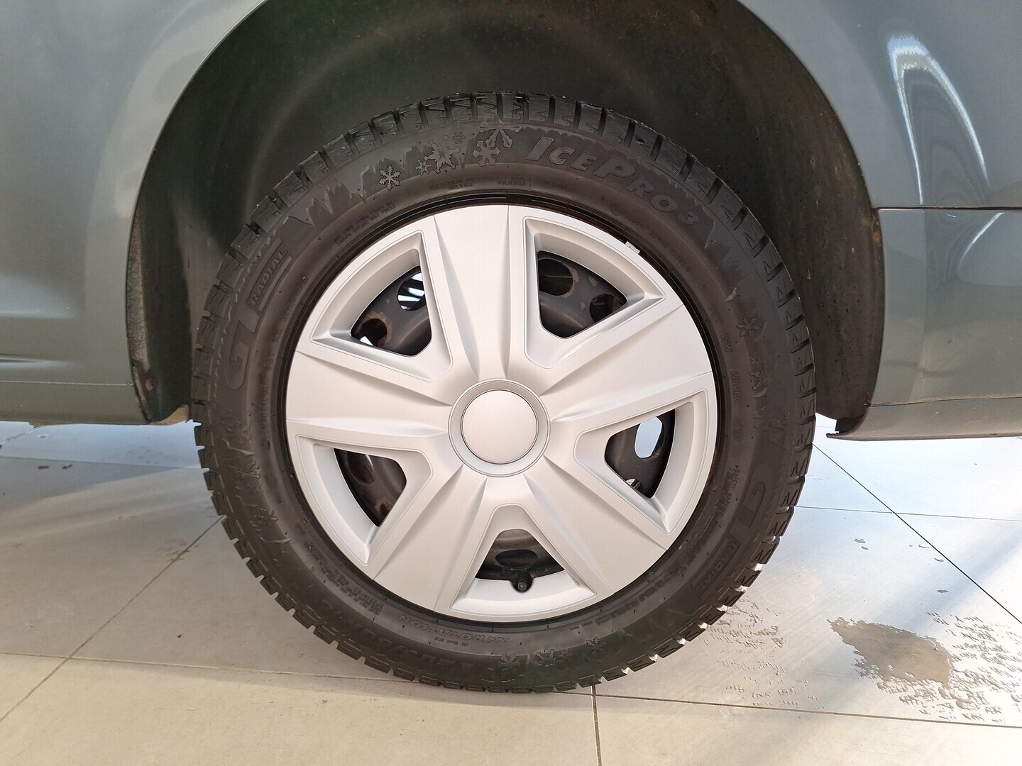 VOLKSWAGEN Caddy Maxi 2009