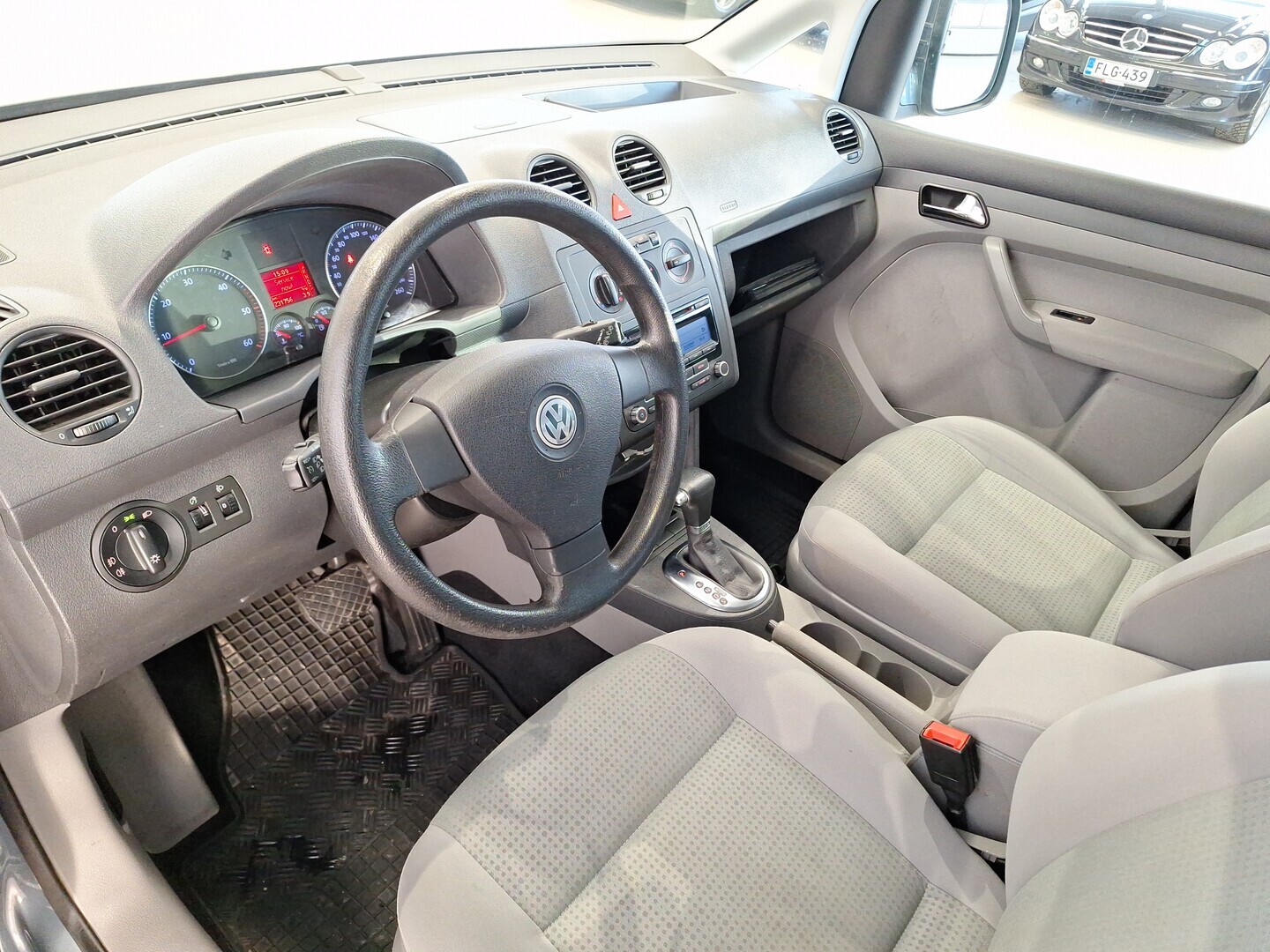 VOLKSWAGEN Caddy Maxi 2009