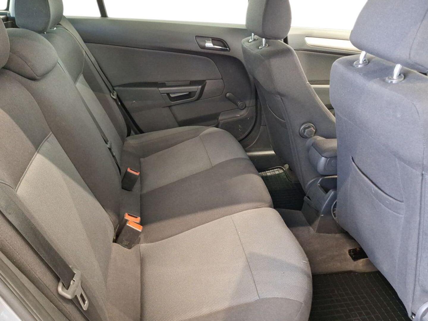 OPEL Astra 2007