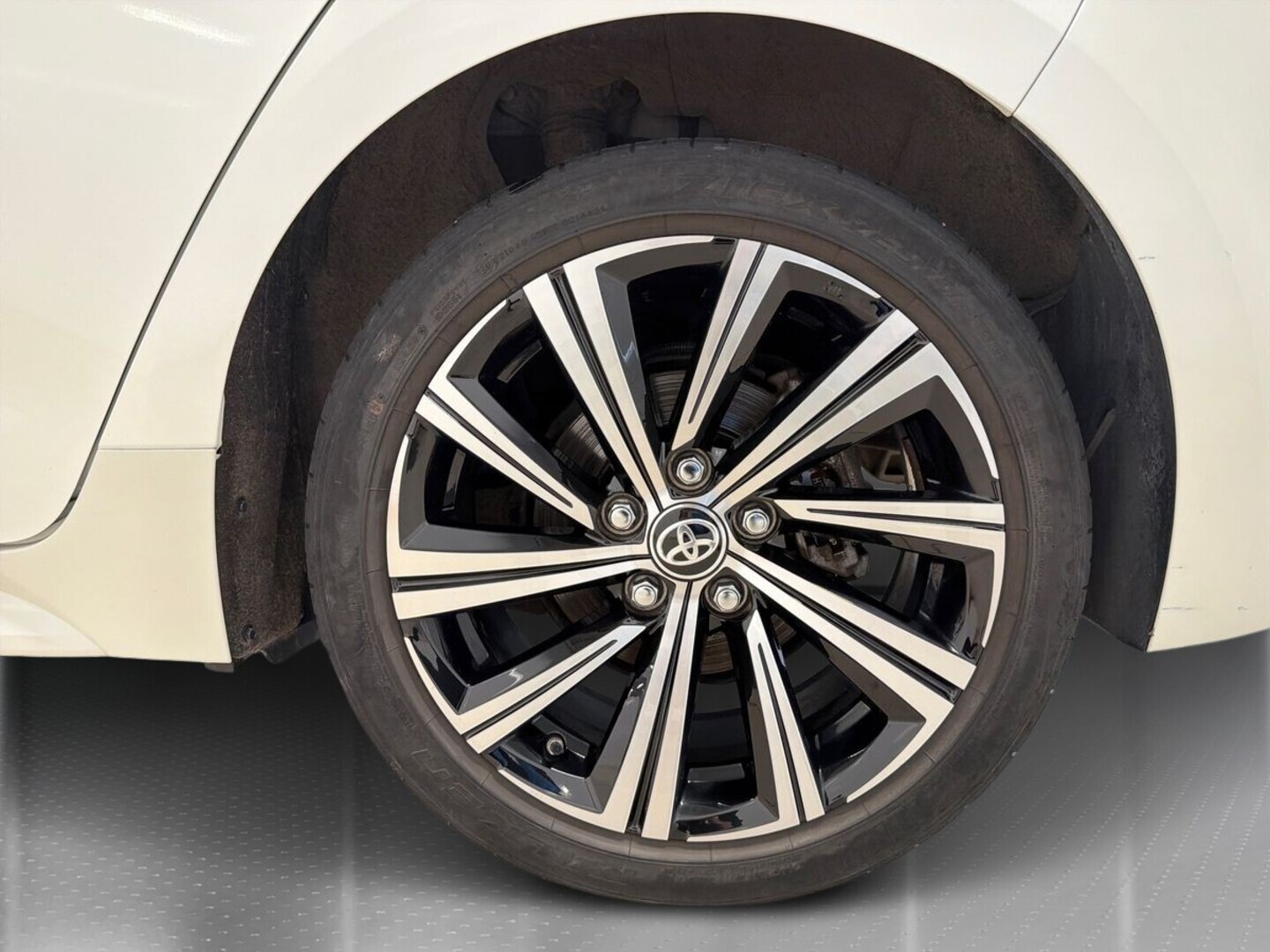 TOYOTA Corolla 2021