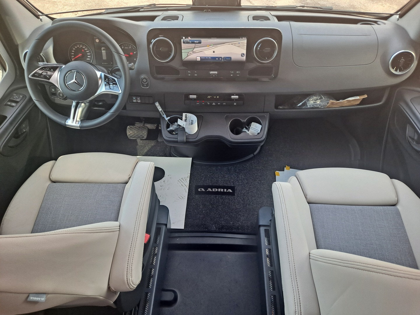 ADRIA MATRIX SUPREME 670 SL ALDE 2025