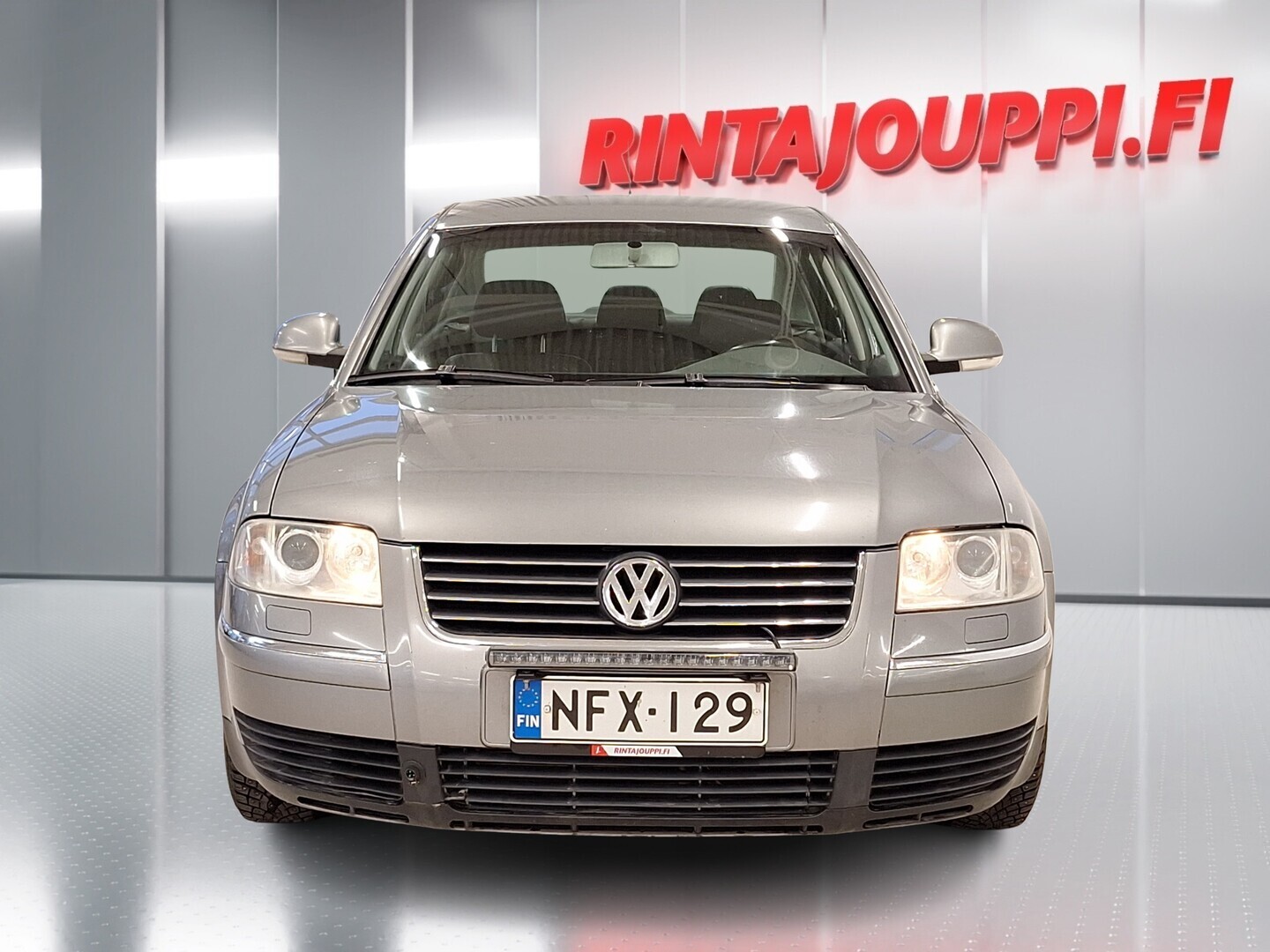 VOLKSWAGEN Passat 2004