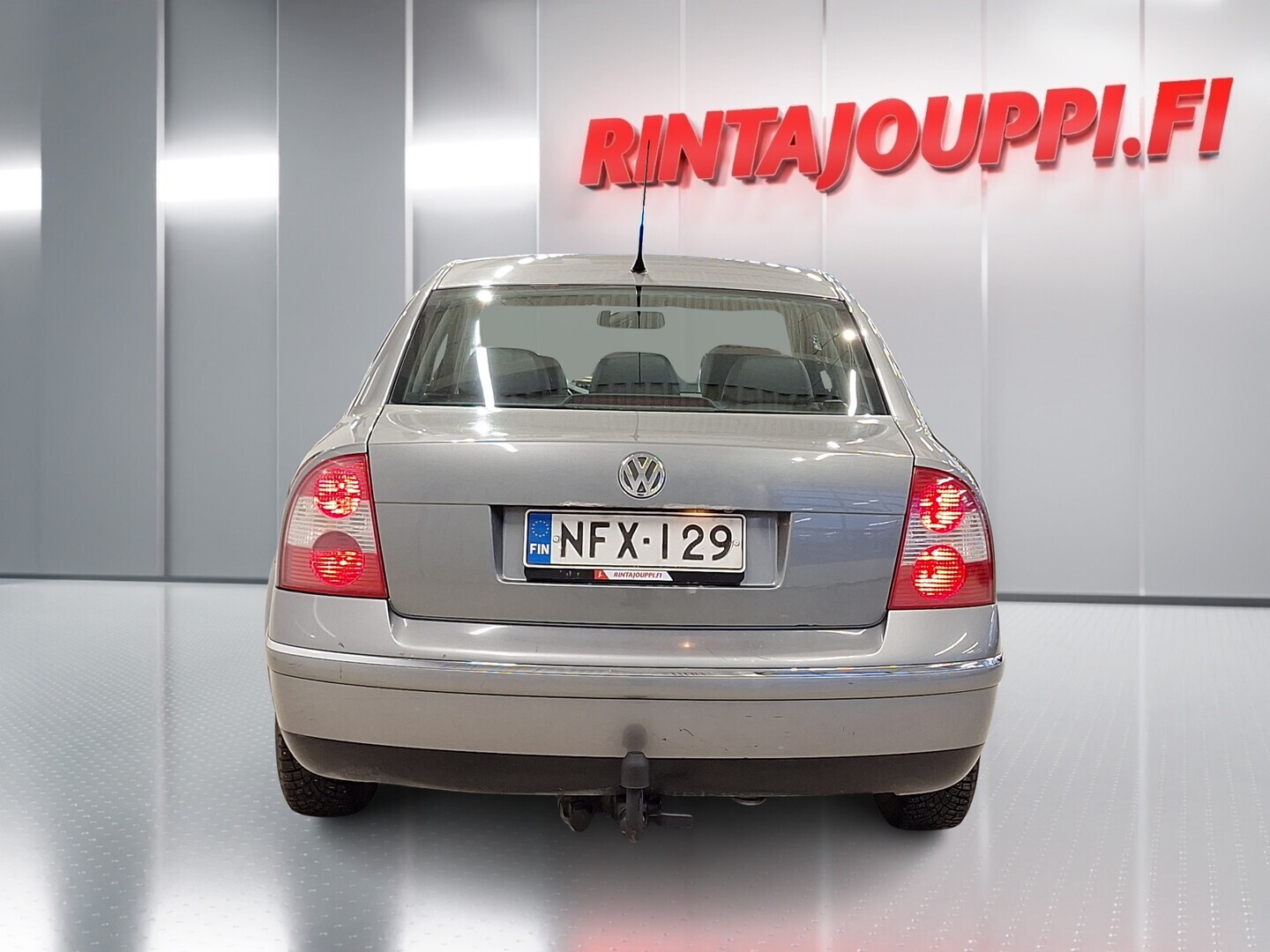 VOLKSWAGEN Passat 2004